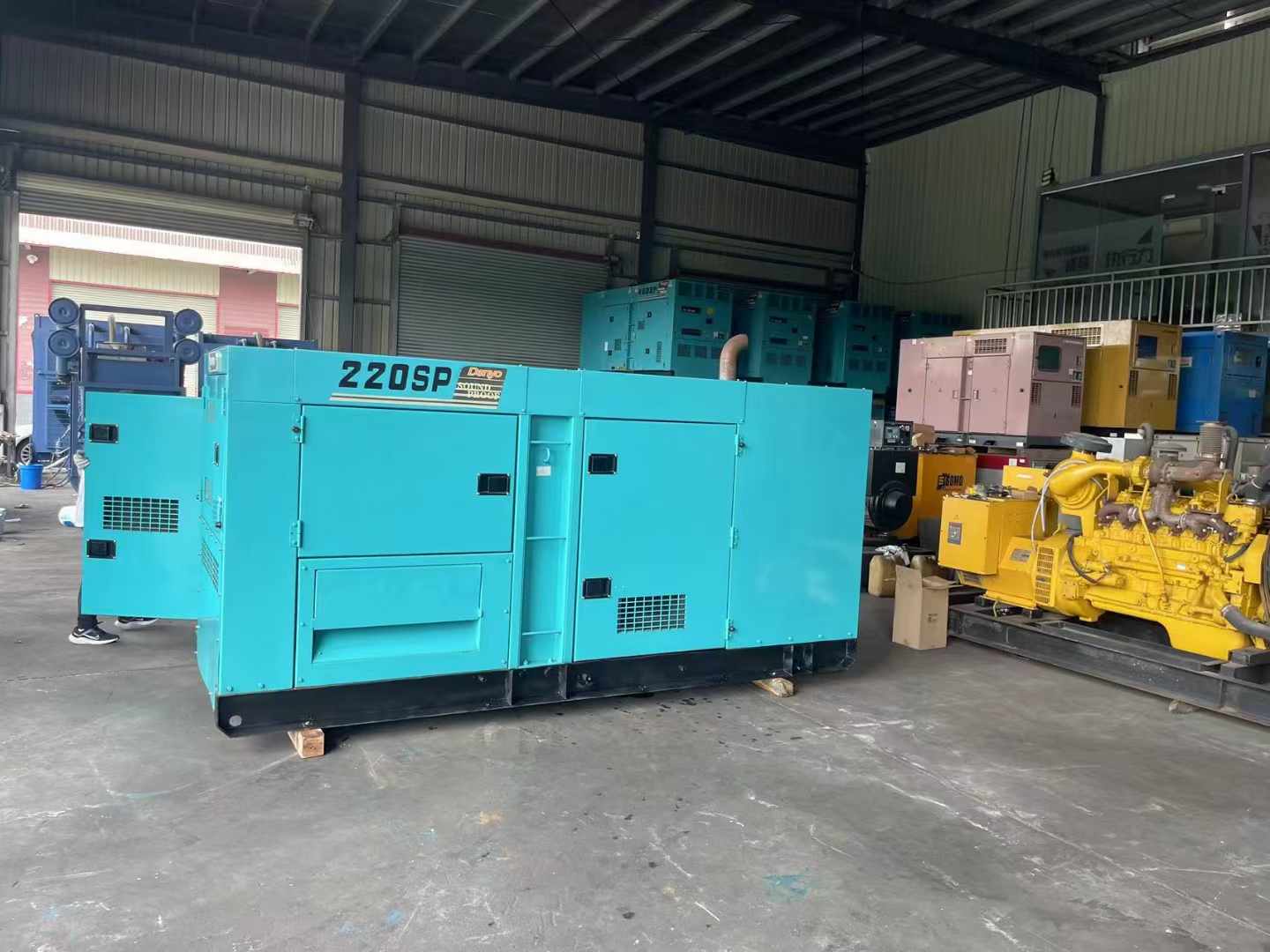 平遥800kW 柴油发电机的输出电流波动范围是多少?